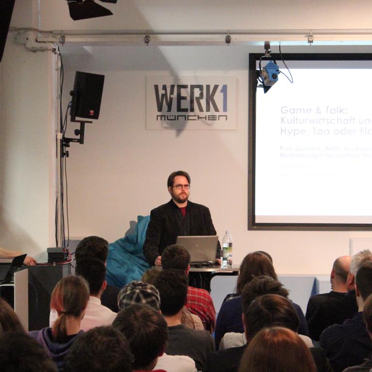 Impulsvortrag von Prof. Dominik Mieth von der MD.H München zum Thema „Kulturwirtschaft und deutsche Indies“. 